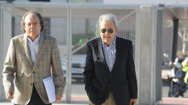 Antonio Cerd&aacute;, a la derecha, junto a su abogado en una imagen de archivo