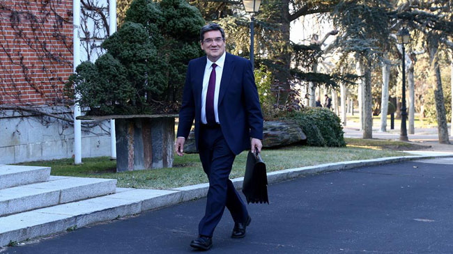 Jos&eacute; Luis Escriv&aacute;, ministro de Seguridad Social
