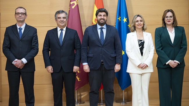 Toma de posesi&oacute;n de los nuevos consejeros