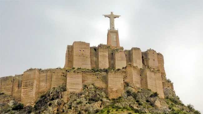 Vista del castillejo de Monteagudo