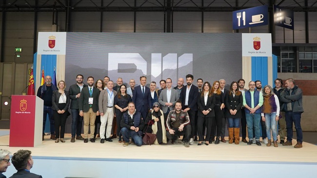 Parte de la expedici&oacute;n de la Regi&oacute;n en Fitur 2023
