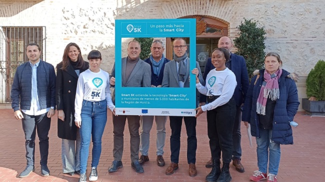 Imagen del acto de difusi&oacute;n del proyecto '5k' en Pliego