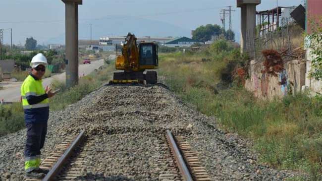 El desmontaje de las v&iacute;as del ferrocarril en Nonduermas se llev&oacute; a cabo a finales de 2021