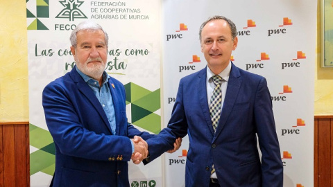 Santiago Mart&iacute;nez, presidente de Fecoam, y&nbsp;Javier Celdr&aacute;n,&nbsp;director de PwC en la Regi&oacute;n