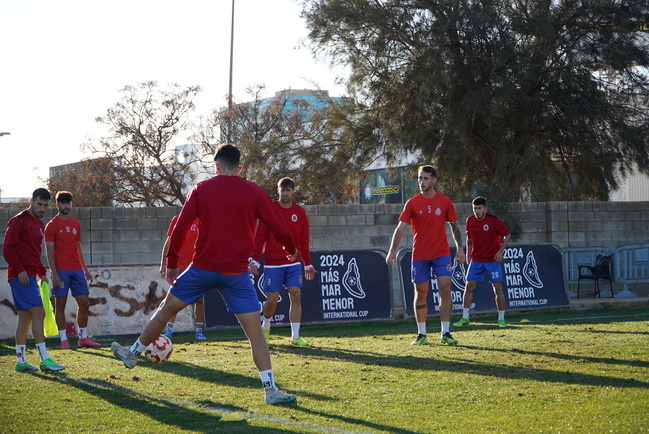 La Deportiva Minera, en uno de sus entrenamientos previos al partido - Deportiva Minera La Deportiva Minera, en uno de sus entrenamientos previos al partido - Deportiva Minera