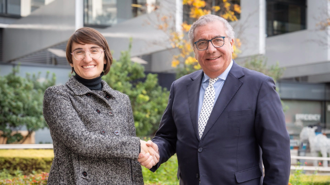 Repsol y Evo Auto se alían para impulsar el uso del AutoGas en España. Repsol y Evo Auto se alían para impulsar el uso del AutoGas en España.