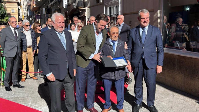 El fundador de Pikolinos Juan Per&aacute;n, nombrado hijo adoptivo de Elche - Ayuntamiento de Elche