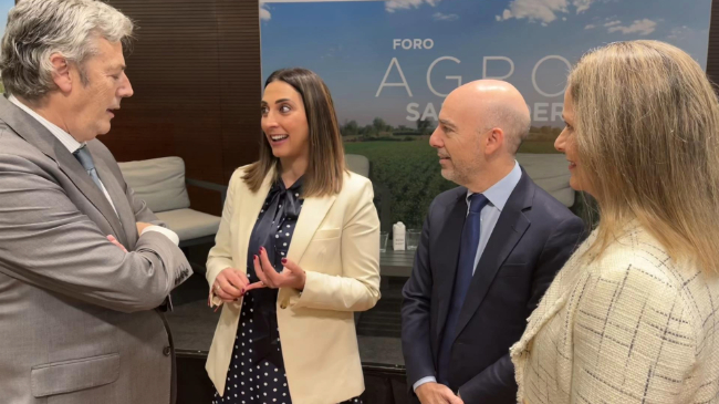 La consejera de Agua, Agricultura, Ganadería y Pesca, Sara Rubira, en el ‘Foro Agro Santander’ La consejera de Agua, Agricultura, Ganadería y Pesca, Sara Rubira, en el ‘Foro Agro Santander’