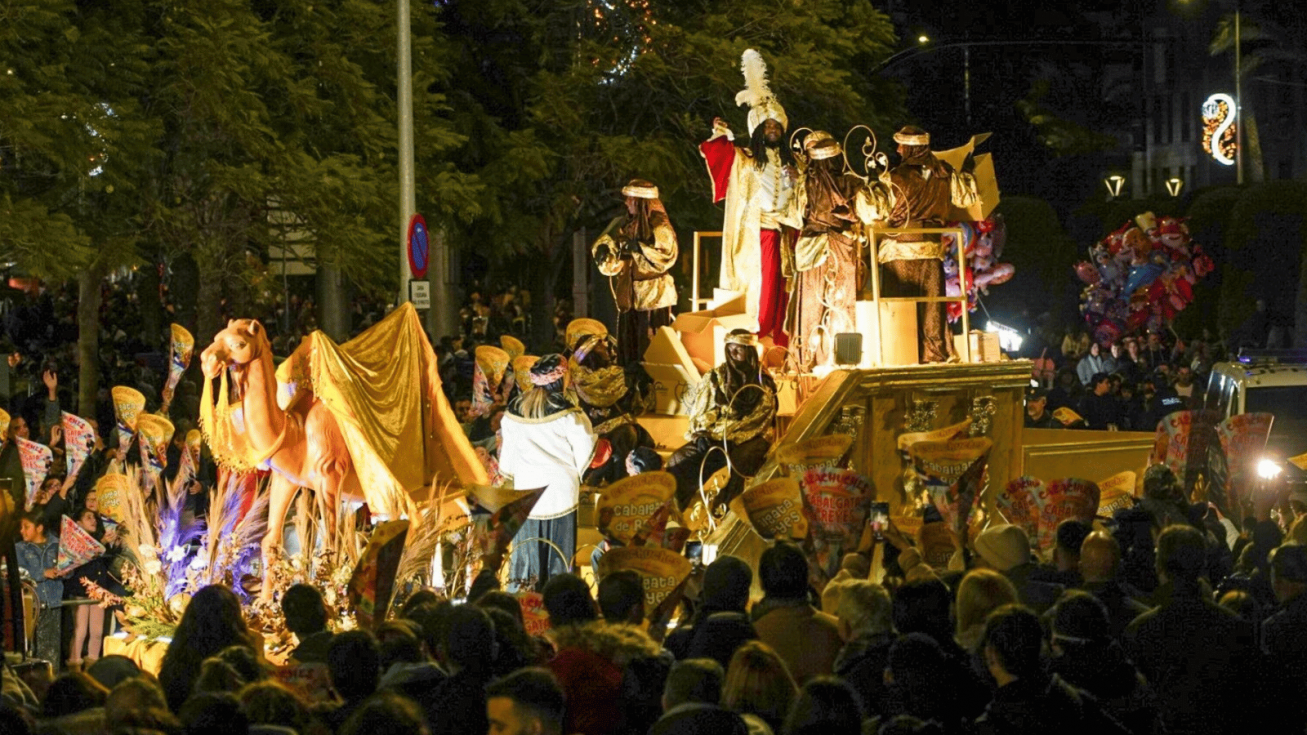 La cabalgata de los Reyes Magos en Cartagena - AYUNTAMIENTO DE CARTAGENA La cabalgata de los Reyes Magos en Cartagena - AYUNTAMIENTO DE CARTAGENA