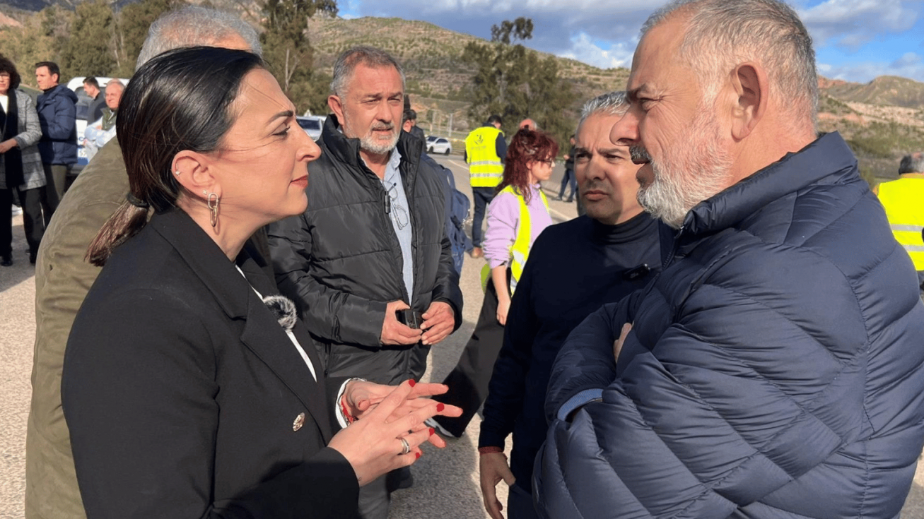 La consejera de Agua, Agricultura, Ganadería y Pesca, Sara Rubira, en la protesta de los agricultores - PP La consejera de Agua, Agricultura, Ganadería y Pesca, Sara Rubira, en la protesta de los agricultores - PP