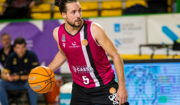 Alberto Martín, jugador del Grupo Caesa Cartagena. Alberto Martín, jugador del Grupo Caesa Cartagena.