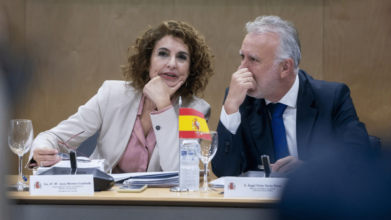 La ministra de Hacienda, María Jesús Montero, y el ministro de Política Territorial y Memoria Democrática, Ángel Víctor Torres- Alberto Ortega - Europa Press La ministra de Hacienda, María Jesús Montero, y el ministro de Política Territorial y Memoria Democrática, Ángel Víctor Torres- Alberto Ortega - Europa Press