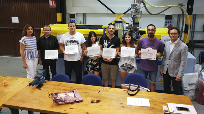 Alumnos del centro de Referencia Nacional de FP en Cartagena