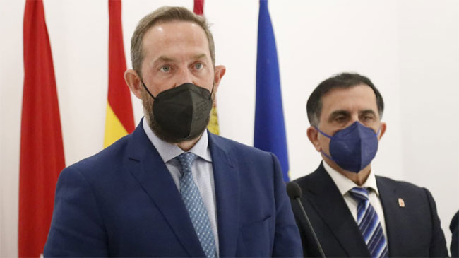 El secretario de Estado de Turismo, Fernando Vald&eacute;s, junto al alcalde de Murcia, Jos&eacute; Antonio Serrano