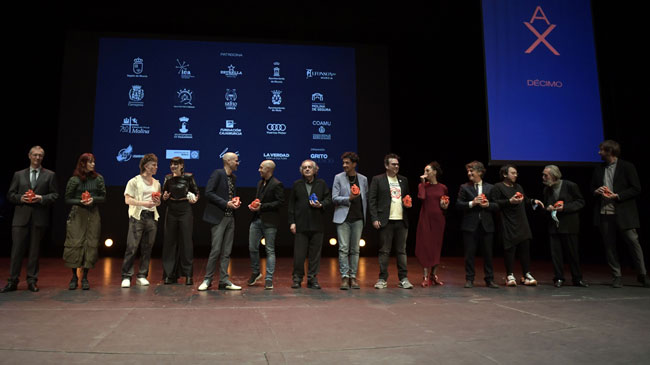 Foto de familia de los galardonados