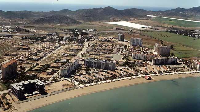 Vista a&eacute;rea de Playa Honda, en Cartagena