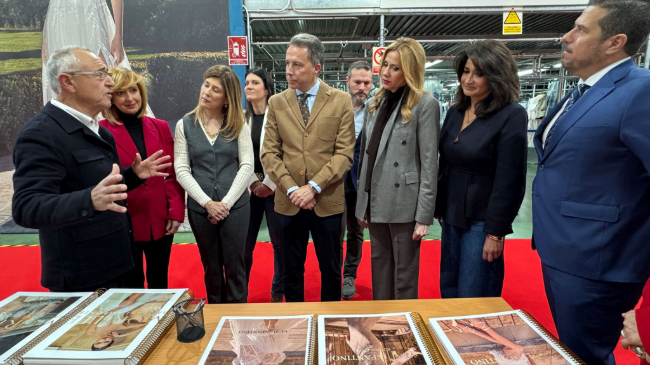 Imagen realizada durante la visita a Mori Lee - Ayuntamiento de Lorca