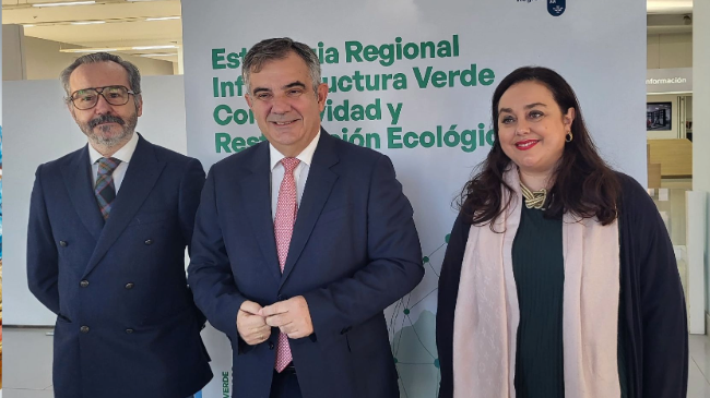 El consejero de Medio Ambiente, Juan Mar&iacute;a V&aacute;zquez durante las jornadas organizadas por la CARM.