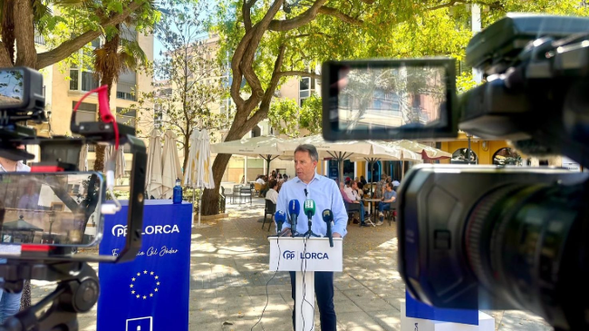 El alcalde de Lorca, Fulgencio Gil. El alcalde de Lorca, Fulgencio Gil.