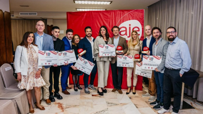 La Comunidad concede ayudas de hasta 2.200 euros a empresas que faciliten a jóvenes titulados la realización de prácticas no laborales. La Comunidad concede ayudas de hasta 2.200 euros a empresas que faciliten a jóvenes titulados la realización de prácticas no laborales.