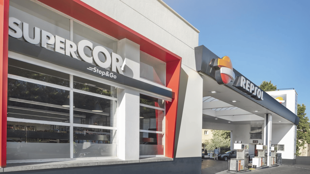 Supercor Stop&Go en estación de servicio de Repsol - EUROPA PRESS - Archivo Supercor Stop&Go en estación de servicio de Repsol - EUROPA PRESS - Archivo