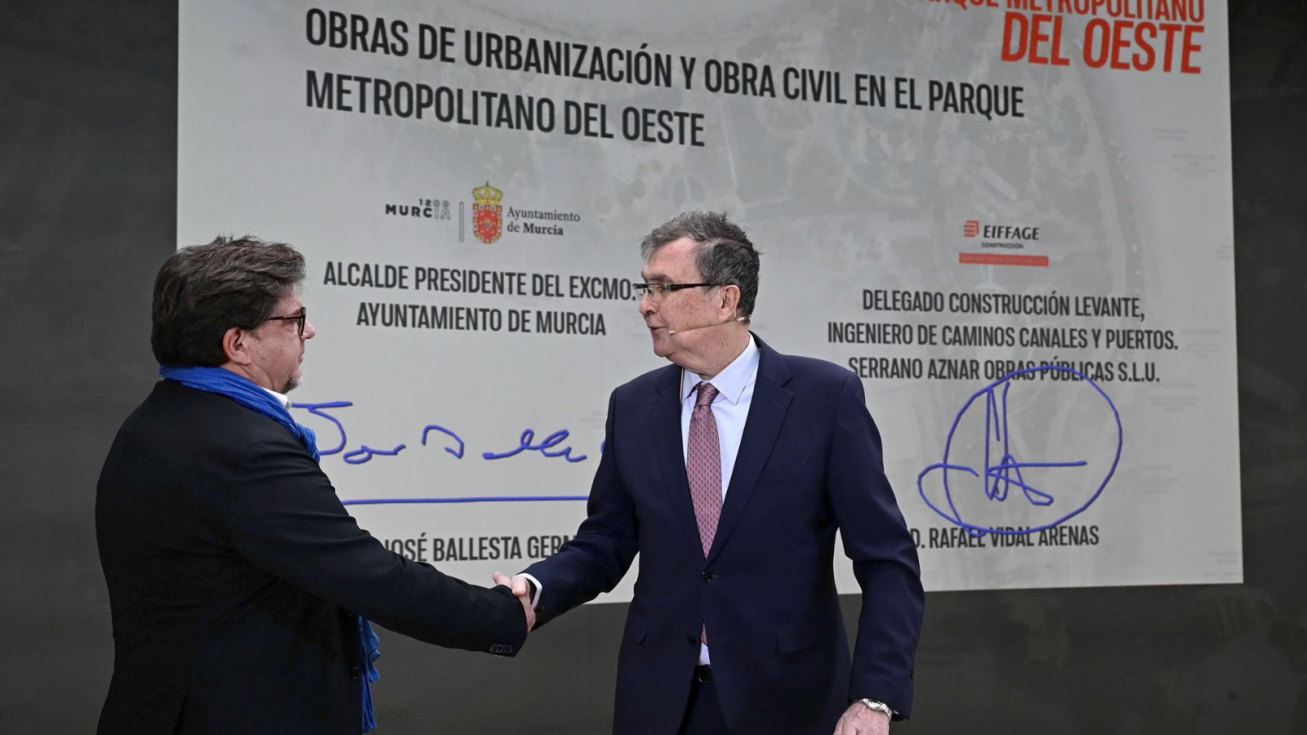 El alcalde de Murcia, Jos&eacute; Ballesta, presenta el Parque Metropolitano Oeste.