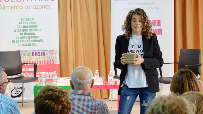Ana Caballero, responsable del &aacute;rea de Solidaridad de Jes&uacute;s Abandonado
