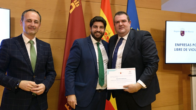 Javier Celdr&aacute;n, L&oacute;pez Miras y Enrique Ayuso