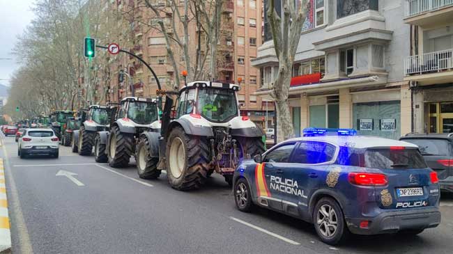 Caravana de tractores esta ma&ntilde;ana en las calles de Cartagena