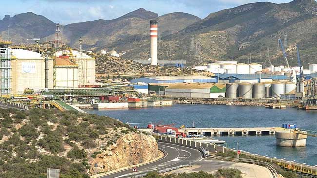 El Valle de Escombreras, polo energ&eacute;tico de la Regi&oacute;n y de Espa&ntilde;a
