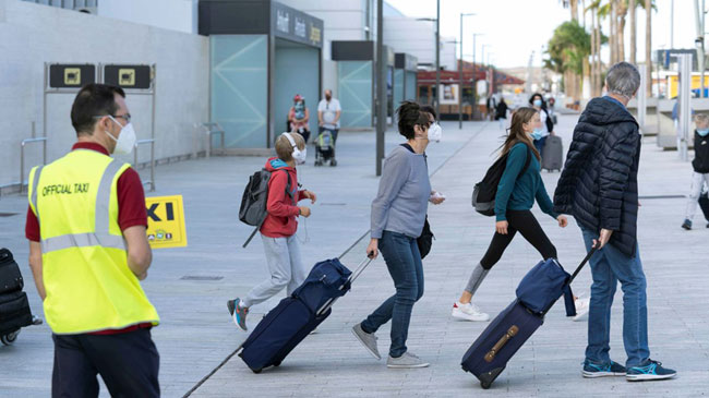 Pr&aacute;cticamente uno de cada tres turistas extranjeros que viajaron en enero a Espa&ntilde;a lo hizo a Canarias