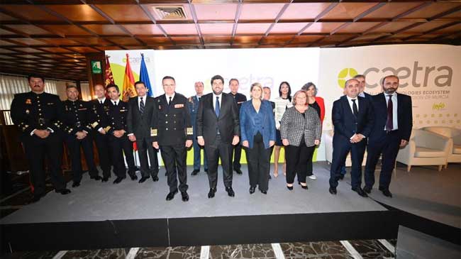 Presentaci&oacute;n del Programa de Impulso de Tecnolog&iacute;as Duales, CAETRA