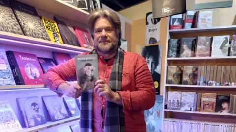 Vicente Velasco, due&ntilde;o de la librer&iacute;a La Monta&ntilde;a M&aacute;gica