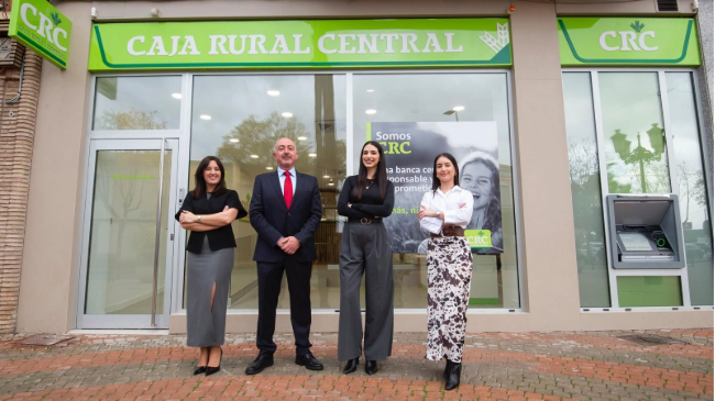Inauguración de la oficina de Caja Rural Central en Las Torres de Cotillas. Inauguración de la oficina de Caja Rural Central en Las Torres de Cotillas.