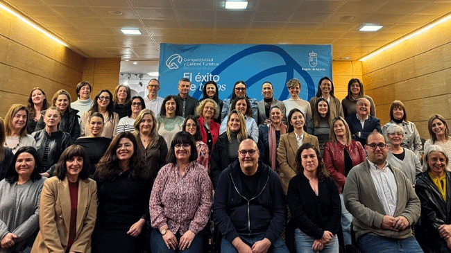 Encuentro de la directora de Competitividad y Calidad Turísticas, Eva Reverte, con responsables municipales para presentar las ayudas para actividades del Sistema Integral de Calidad Turística en Destinos (SICTED) - CARM Encuentro de la directora de Competitividad y Calidad Turísticas, Eva Reverte, con responsables municipales para presentar las ayudas para actividades del Sistema Integral de Calidad Turística en Destinos (SICTED) - CARM
