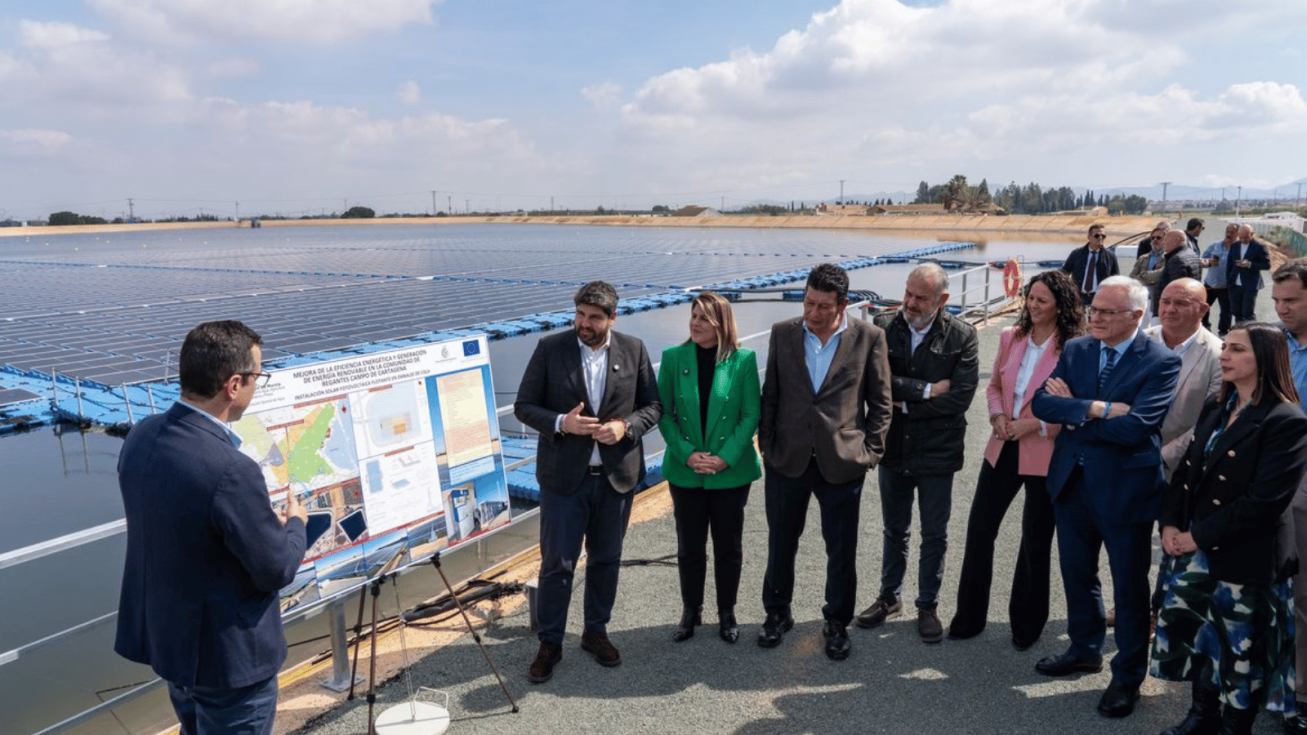 El campo de Cartagena estrena la planta fotovoltaica flotante más grande de España para regadío El campo de Cartagena estrena la planta fotovoltaica flotante más grande de España para regadío