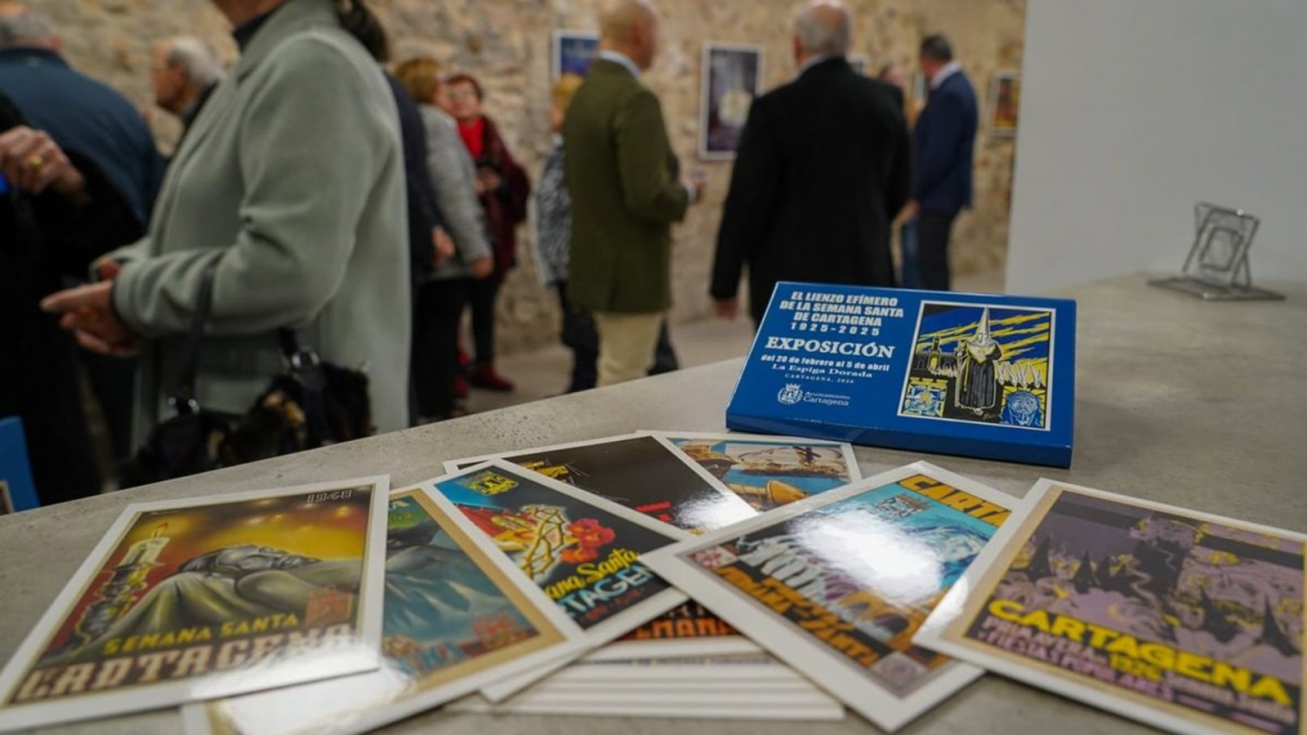 Exposición de un siglo de Carteles de Semana Santa de Cartagena en la Espiga Dorada. Exposición de un siglo de Carteles de Semana Santa de Cartagena en la Espiga Dorada.