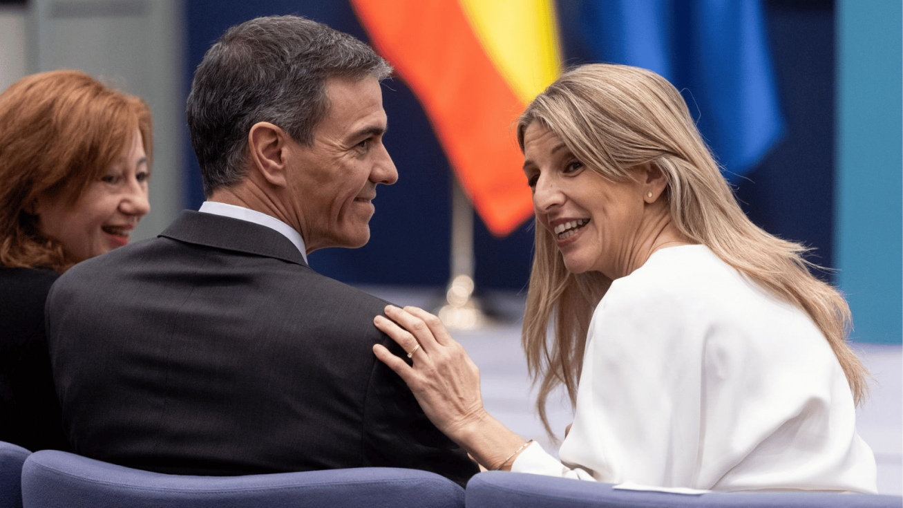 El presidente del Gobierno, Pedro S&aacute;nchez, y la vicepresidenta segunda y ministra de Trabajo y Econom&iacute;a Social, Yolanda D&iacute;az - Europa Press