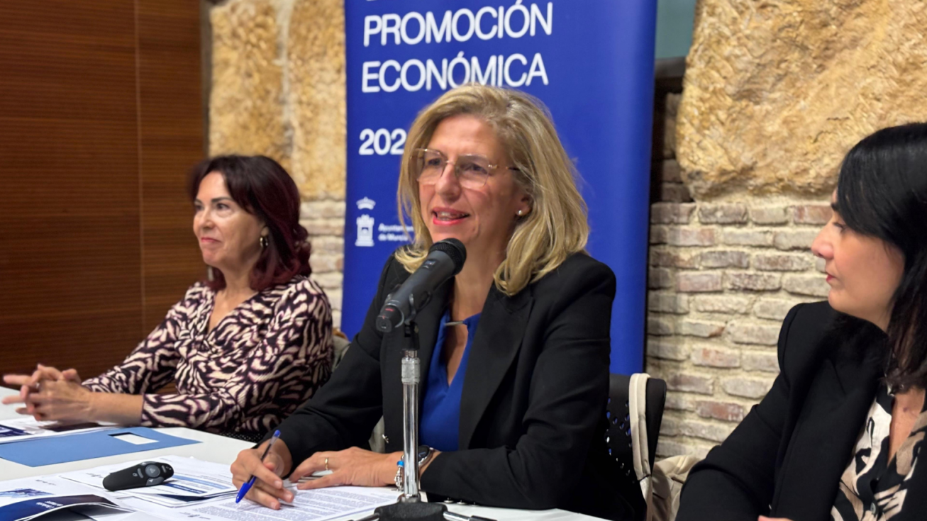 Mercedes Bernabé, concejal del Ayuntamiento de Murcia. Mercedes Bernabé, concejal del Ayuntamiento de Murcia.