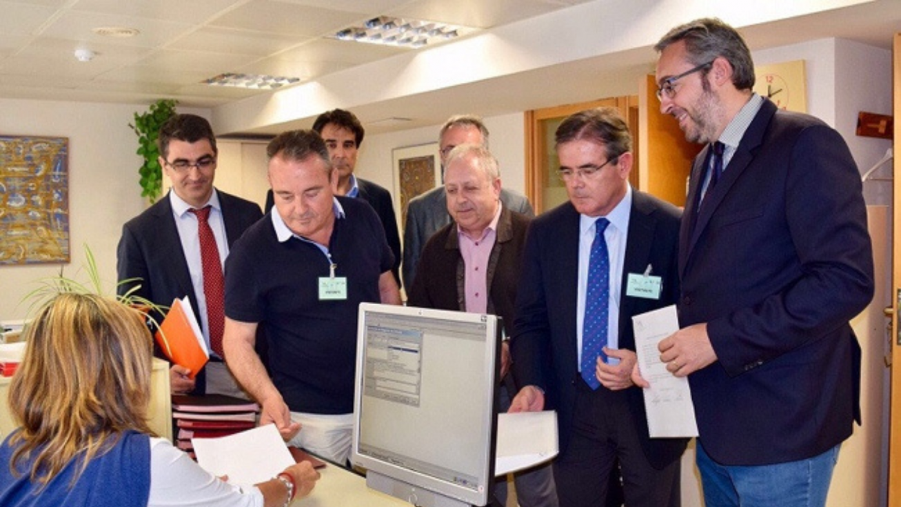 Presentaci&oacute;n Ley de participaci&oacute;n institucional (Imagen de archivo).