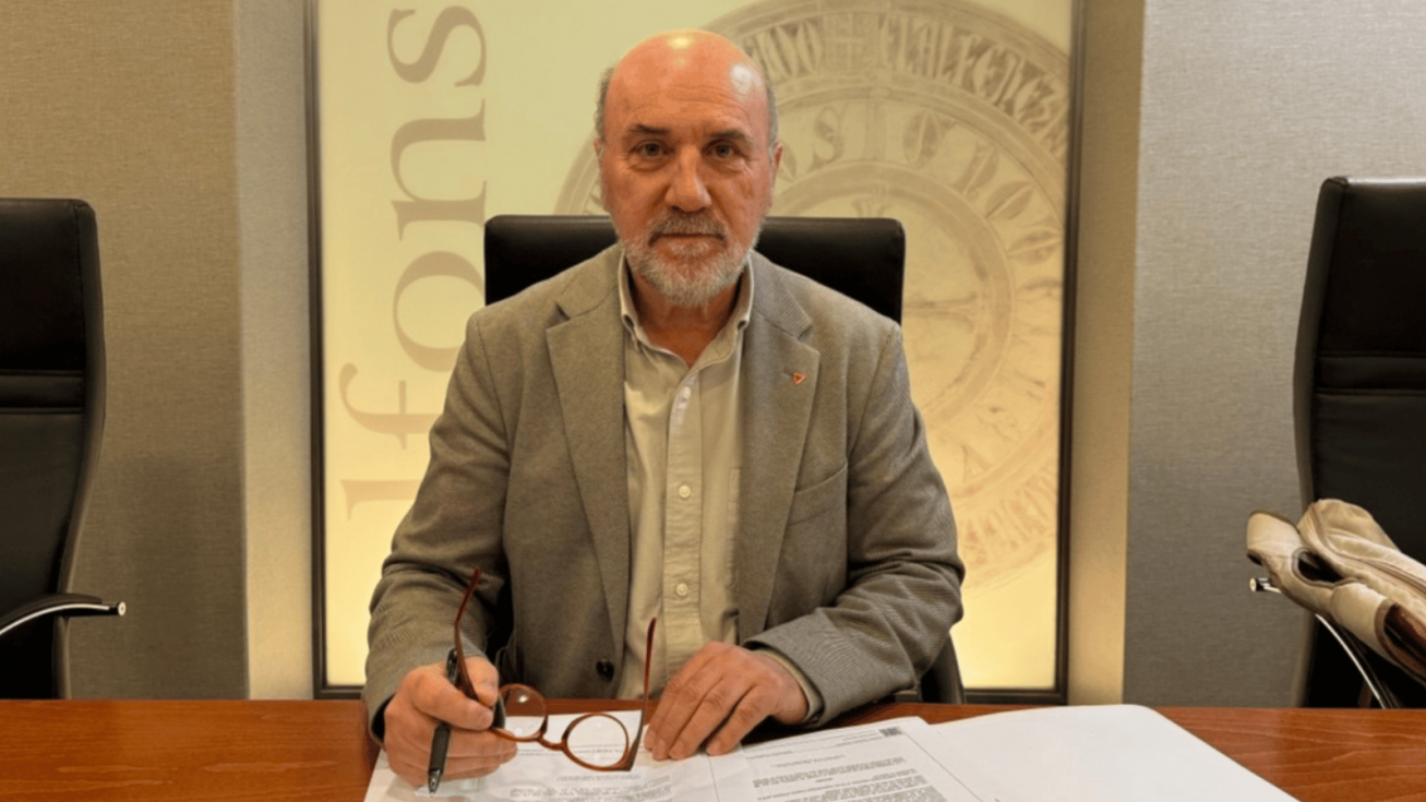 El diputado regional de IU‑Verdes, Jos&eacute; Luis &Aacute;lvarez‑Castellanos