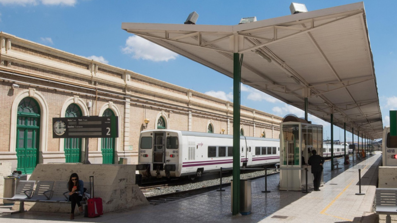 Estaci&oacute;n de tren de Cartagena.