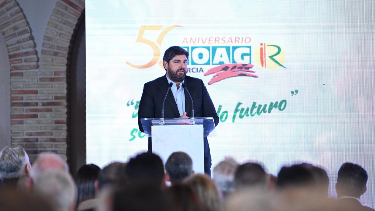 El jefe del Ejecutivo regional, Fernando López Miras, durante la clausura el VIII Congreso Ordinario de COAG-IR Región de Murcia. El jefe del Ejecutivo regional, Fernando López Miras, durante la clausura el VIII Congreso Ordinario de COAG-IR Región de Murcia.