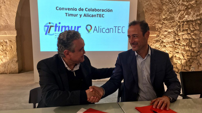 Andr&eacute;s Pedre&ntilde;o, presidente de Alicantec, y Juan Celdr&aacute;n, presidente de Timur