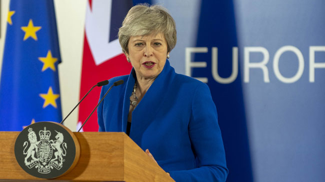 Theresa May, primera ministra del Reino Unido, anoche en Bruselas