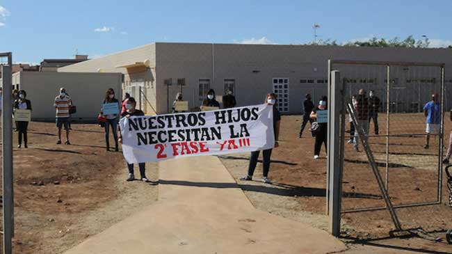 Imagen de una de las numerosas protestas de padres de alumnos en La Uni&oacute;n