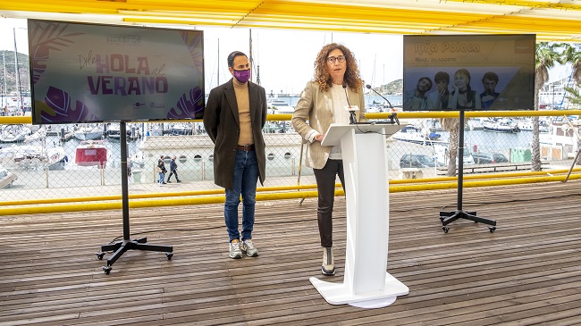 El concejal de Cultura de Cartagena, David Mart&iacute;nez, y la gerente del Auditorio El Batel, Ana Pardo