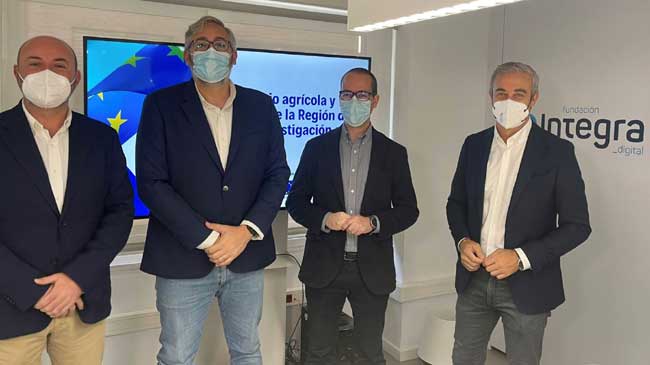 Momento de la presentaci&oacute;n de los documentales