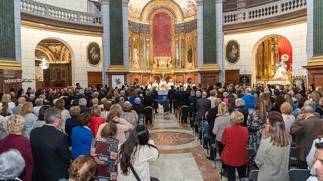 Entrega de la Onza de Oro, este Viernes de Dolores