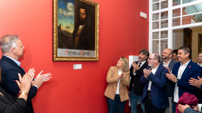 Imagen de la inauguraci&oacute;n del retrato de Fernando Garrido en el Palacio Consistorial
